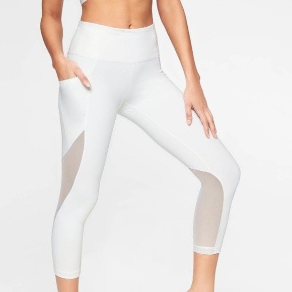 Athleta Pants - Athleta Fearless Mudra Capri